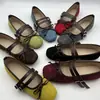 Zapatos Mary Jane de Terciopelo con Suela Plana Retro y Lazos 2026 Primavera/Verano Nuevo Estilo Coreano Versátiles Zapatos de una Sola Pieza con una Correa
