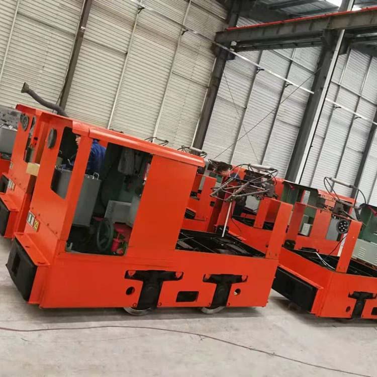 蓄电池电机车3 (3)