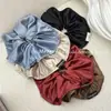 Goma para el pelo fruncida de estilo coreano con borde prensado Simple Elegante Versátil para Mujer con Flor de Pelo Brillante de Gama Alta Moda Goma para Coleta