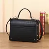 Bolso Pequeño Cuadrado de Cuero Genuino Estilo Nuevo para Mujer con Diseño de Cocodrilo, Bolso de Hombro de Moda Tipo Tofu Doctor, Bolso Estructurado de Gran Capacidad, Bolso Cruzado de Moda