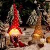 Floresta de Natal Transfronteiriça Velhinho com Luz Perna Pendurada Pingente Chapéu de Tricô Sentado Boneca Sem Rosto Pano Pendurado Simples