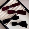 Pinza para el cabello de lazo de terciopelo negro Temperamento femenino de alta gama Princesa Cabeza Clip de pico de pato Rojo Clip lateral Tocado