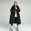Chamarra de plumas para mujer Pinghu, engrosada y cálida, nuevo modelo de invierno 2026, estilo largo hasta la rodilla, con capucha, corte holgado, 90% plumón de pato, alta calidad