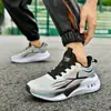 Zapatos nuevos para hombre transfronterizos, zapatillas de malla, zapatillas de running de suela gruesa, suela blanda, versátiles, transpirables, ligeras y cómodas zapatillas deportivas