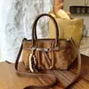Bolso de hombro cruzado estilo retro, casual para mujer, nueva colección 2026, gran capacidad, diseño simple, adecuado para ir al trabajo