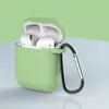 Funda Adecuada para Auriculares AirPods de 2ª Generación, Modelo Grueso de Apple de 2ª Generación con Hebilla, Cubierta Protectora de Silicona para Auriculares Bluetooth Integrado
