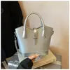 Bolsa Feminina Transfronteiriça 2026 Bolsa Cesta de Piquenique Bolsa Balde Retrô Grande Capacidade Bolsa de Mão Fashion