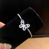 Pulsera cuadrada de circonita cúbica, estilo coreano, delicada, un diseño versátil y único, que irradia un toque de lujo discreto y sofisticación