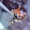 Zhenrong temu venda quente transfronteiriça anel de diamante moissanita simulação feminino micro cravejado todo diamante quadrado almofada anel de diamante champanhe atacado feminino