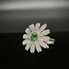 Anillo S925 Corte Flor de Hielo Diamante de Alto Carbono para Mujer Exagerado Exquisito Flor Súper Flash Diamante Completo Estilo Suave Anillo Personalizado