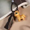 Colgante de Caballo del Zodiaco Tallado en Sándalo Dorado, Diseño de "Caballo Llorando", Llavero de Barra de Dinero "Hazte Rico al Instante", Colgante para Bolso, Borla