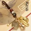 Dropshipping: Chaveiro Sorte de Latão com Cabaça, Bolsa da Fortuna, Pá de Lixo e Enxada - Ornamento de Bolsa Estilo Chinês Vintage