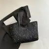 Bolsa de balde nicho comércio exterior feminina temporada atual nova tendência alta qualidade sensação retrô para o dia a dia bolsa de ombro único bolsa de celular sob o braço