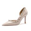 2026 Primavera Temprana Nuevo Estilo Slip-On Punta Fina Puntiaguda Charol Tacones Altos para Mujer, Elegantes Zapatos de Salón Stiletto Negros con Tachuelas