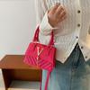 Popular Este Ano Bolsa de Ombro Casual Feminina Bolsa Transversal Carta Bolsa de Mão Retrô Bolsa de Ombro para o Dia a Dia