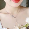 Nuevo collar de mariposa con borlas para mujer, diseño de nicho fresco y dulce, cadena de clavícula de lujo ligera y moderna, suministro en vivo