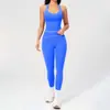 Nuevo conjunto deportivo cruzado de chaleco y shorts para yoga para mujer, ropa deportiva para fitness al aire libre y running, ropa de gimnasio para mujer