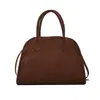 Bolso Tote de Textura Retro Europeo y Americano de Gran Capacidad para Mujer Nuevo Otoño e Invierno 2026 Bolso de Hombro Versátil Mate para Viajar