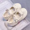 Zapatos para Niños, Sandalias para Niñas, Moda Nueva Primavera y Verano 2026, Zapatos de Princesa de Suela Blanda, Zapatos Tipo Mocasín, Zapatos de Piel para Niñas con Lazo