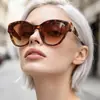 Gafas de Sol Cuadradas Retro de Estilo Nuevo Europeo y Americano para Mujer, Protección Solar para Conducir al Aire Libre, Vacaciones, Gafas de Sol Versátiles y de Moda