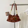 Bolso de Hombro para Mujer con Hebilla de Cinturón Plegada, Estilo Coreano, Versátil con Cadena, Novedad Primavera 2026