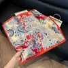 Bufanda Cuadrada Fina Estilo Coreano de Castaña para Mujer, Protección del Cuello, Bufanda Decorativa, Bufanda para Madre, Bufanda Cuadrada de Imitación de Seda, Venta al por Mayor