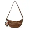 Bolso casual de gran capacidad tipo cuerno para mujer, nuevo bolso cruzado versátil 2025, bolso de hombro de estilo relajado, bolso tipo empanada para ir al trabajo