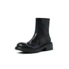 Botas Martin femininas de couro genuíno, design slim-fit, novo estilo outono/inverno, com bico redondo, salto médio a grosso e acabamento com lavagem de cor.