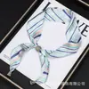 Bufanda de Seda con Cinta Pequeña de Nuevo Estilo para Mujer, Moda Primavera y Verano, Versátil Casual Rayada de Colores Collar con Cuentas Talladas Accesorio