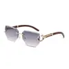 Gafas de sol cuadradas irregulares sin montura para mujer, Gafas de sol para vacaciones con protección solar estilo europeo y americano, Gafas de moda estilo callejero retro para hombre