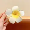 Accesorios para fotos de playa, pinzas florales para el cabello, tocados, pinzas de flor de plumeria, pasadores, flores para la cabeza de estilo isleño vacacional, accesorios para el cabello de flores artificiales