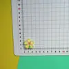 Accesorios de Resina con Margaritas Degradadas Pegamento Blanco DIY Diadema Accesorios para el Cabello Funda para Teléfono Móvil Imán para Refrigerador Parche de Belleza