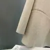2026 Nueva Chaqueta Blazer de Alta Gama para Mujer para Otoño e Invierno, Beige-Gris con Botones Metálicos, Traje Casual y Versátil
