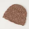 Moda Nueva 2025 Gorro de Punto Sencillo Color Sólido Elegante Hecho a Mano con Ganchillo Elegante Dulce Decorativo de Lana