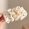 Grampo de Cabelo Banana Grande Elegante Plissado para Fixação de Rabo de Cavalo Alto, Grampo Torcido, Grampo de Cabelo de Cetim, Acessório de Cabelo Feminino