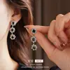 Collar con colgante de girasol con incrustaciones de diamantes, pendiente, todo a juego, cadena para la clavícula de moda de alta gama, lujo ligero, traje vintage de alta gama