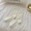 Calcetines blancos para mujer para primavera y otoño, estilo para todas las estaciones, con bordes enrollados, lunares estilo japonés, bordes rizados, calcetines de maternidad, calcetines largos apilados estilo coreano