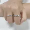 Anillos de Pareja Mobius para Hombres y Mujeres, Anillos Sencillos y de Alta Gama Incrustados con Diamantes para el Dedo Índice, Anillos Abiertos de Moda y Versátiles