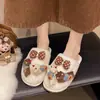 Pantuflas de Felpa con Cierre, Estilo Japonés, Lindo Moño de Dibujos Animados, para Mujer, Adecuadas para Usar al Aire Libre, Nuevos Zapatos Cálidos de Algodón con Suela Gruesa, Otoño e Invierno 2025