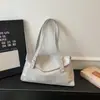 Bolsa Casual Retro Elegante de Alto Valor Versátil Bolsa de Ombro Elegante Nova Coleção Primavera 2026 Bolsa de Mão para o Trabalho Bolsa de Ombro para Mulheres
