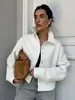 Jaqueta de Couro Waffle Texturizado para Mulheres Moda Inverno 2026 Solta Gola Reversível Branca Casaco de Couro PU Tecido Roupas Femininas para Comércio Exterior