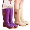 Botas de Chuva Femininas de Sola Grossa para Primavera e Outono Estilo Chinês Confortáveis Leves Estilo Trabalho Plus Veludo Resistentes ao Desgaste Sapatos de Injeção Sola Tendão Antiderrapante