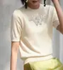2026 Verano Único y Súper Elegante Camiseta de Manga Corta con Cuello Polo Color Café Tejido Superior para Mujer