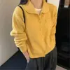 Cardigan de Tricô Casual Estilo Vermelho Espessado Gola Reversível de Botão Único para Mulheres, Peça Interna Espessada de Inverno Redutora de Idade Top Camada Base