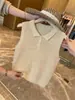 Chaleco de punto calado estilo old money con cuello polo de seda helada para mujer, único y hermoso, top sin mangas extremadamente atractivo para el verano