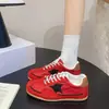 Novos sapatos de treino versáteis estilo coreano, confortáveis para primavera e outono, com estrelas, alemães, para mulheres, sapatos casuais esportivos, retrô, venda quente 2026
