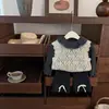 Conjunto de Roupas Infantis Coreanas para Meninas Primavera e Outono 2025 Novo Roupas de Outono para Meninas Conjunto Versátil Popular de Três Peças Tendência