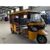 Versión de Exportación de Fábrica del Tuk-Tuk de Tres Ruedas, un Vehículo de Pasajeros Propulsado por Combustible con Motor Refrigerado por Agua, el Más Vendido en África