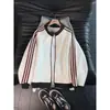 Sudadera cárdigan de punto gofre estilo americano de marca moderna con cuello alto para hombre, chaqueta deportiva casual de otoño, abrigo a rayas estilo coreano para pareja