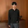 Camiseta de Manga Larga con Rayas Verticales Texturizadas y Cuello Henley Estilo Old Money para Hombres y Mujeres, Otoño Ligera Madura Corte Holgado Camiseta Base de Alta Gama Moderna